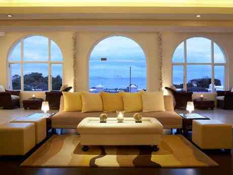 The Marine Hermanus
